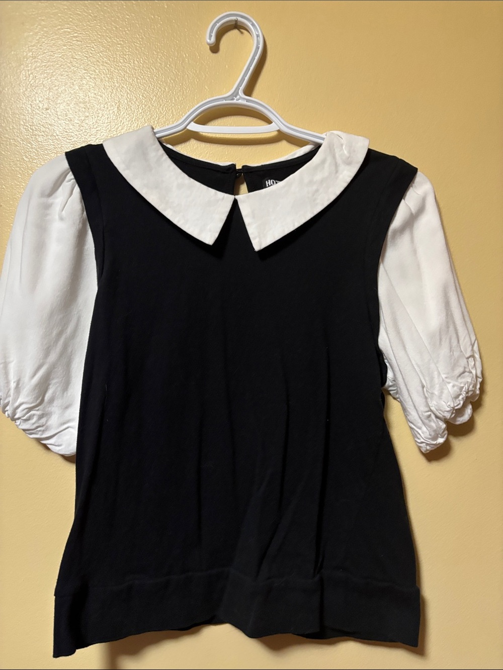 Classic Black & White Peter Pan Collar Blouse